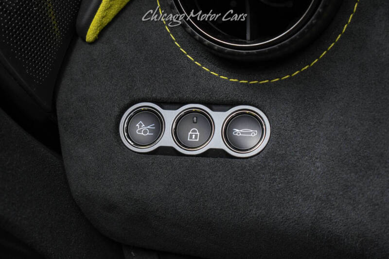 2024 McLaren 750S Spider