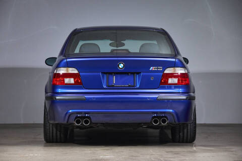 2002 BMW M5