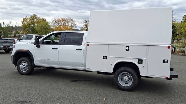 2025 GMC Sierra 3500HD