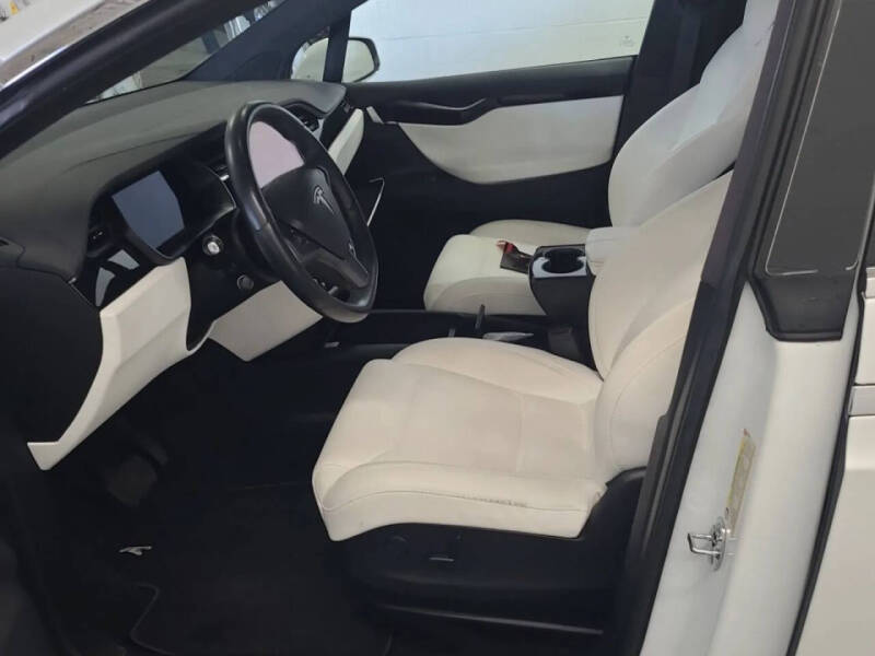 2018 Tesla Model X 75D