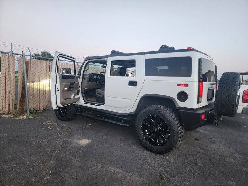 2004 HUMMER H2