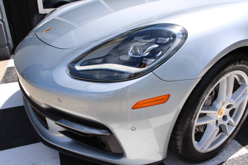 2020 Porsche Panamera