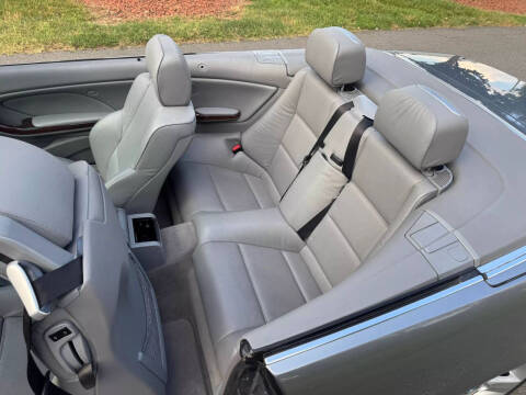 2005 BMW 3 Series 325Ci