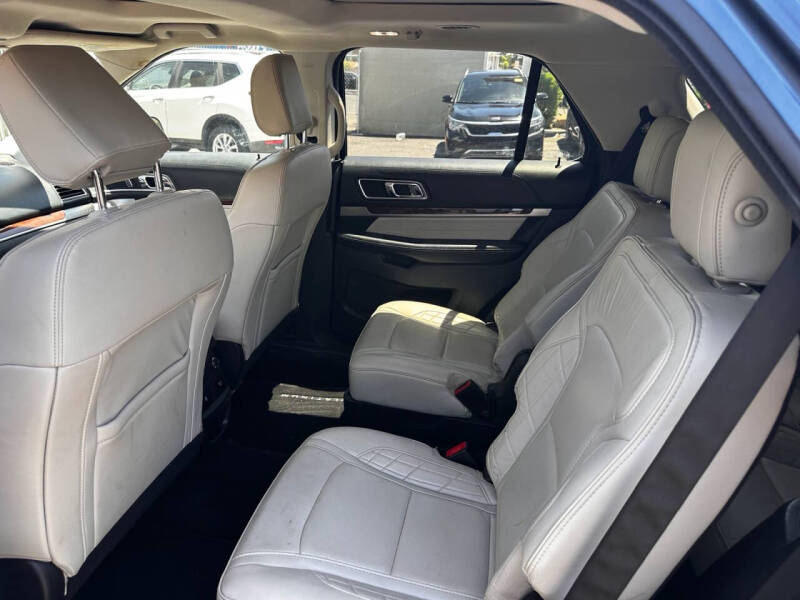 2018 Ford Explorer Platinum
