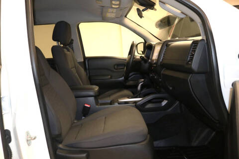 2022 Nissan Frontier S