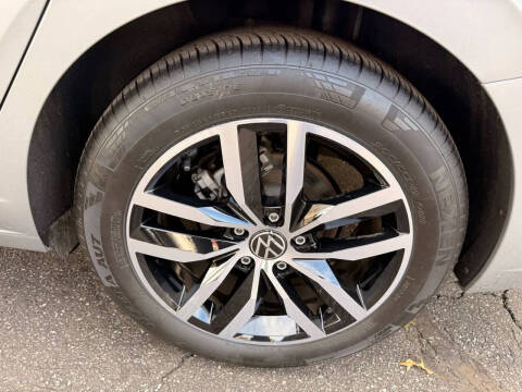 2025 Volkswagen Jetta SE