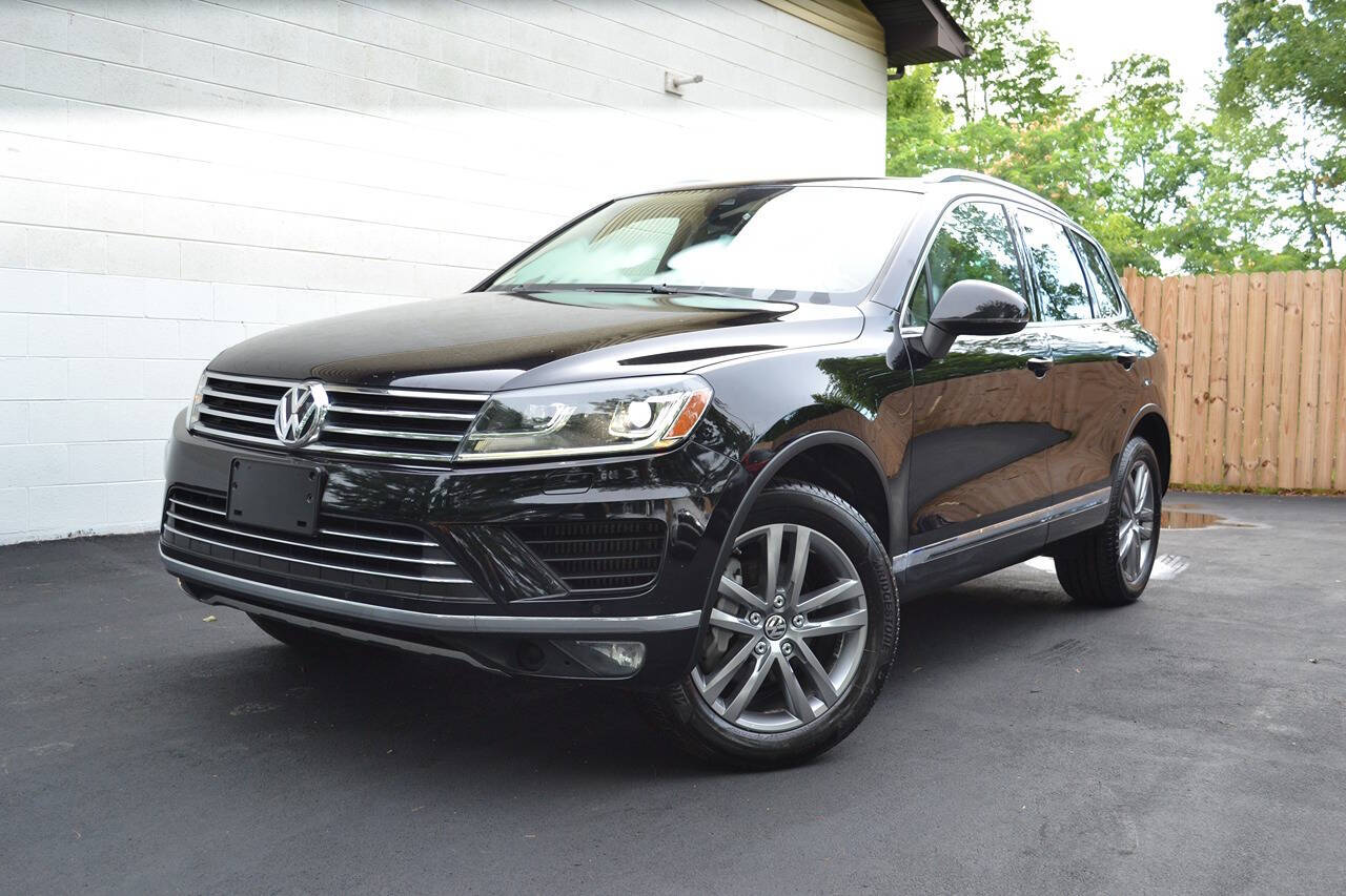 2016 Volkswagen Touareg for sale at Knox Max Motors LLC in Knoxville, TN