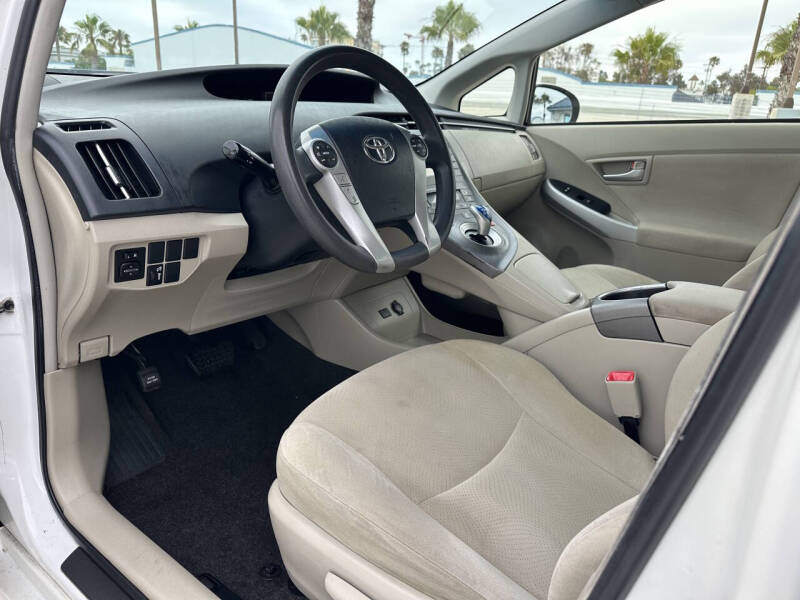 2013 Toyota Prius Three