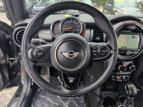 2015 MINI Hardtop 2 Door Cooper