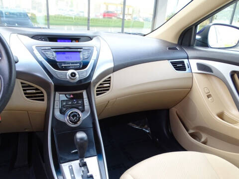 2013 Hyundai Elantra GLS
