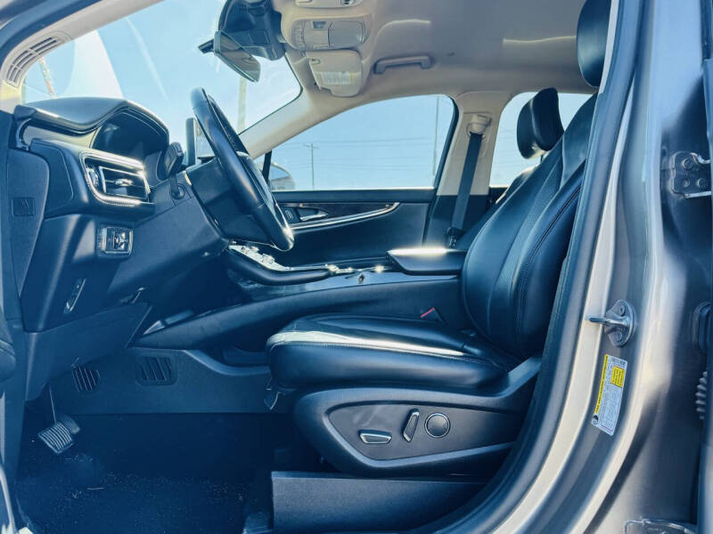 2021 Lincoln Nautilus Standard