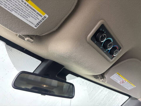 2024 Chevrolet Express LT 3500