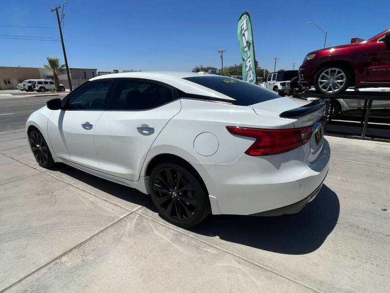 2017 Nissan Maxima 3.5 SR