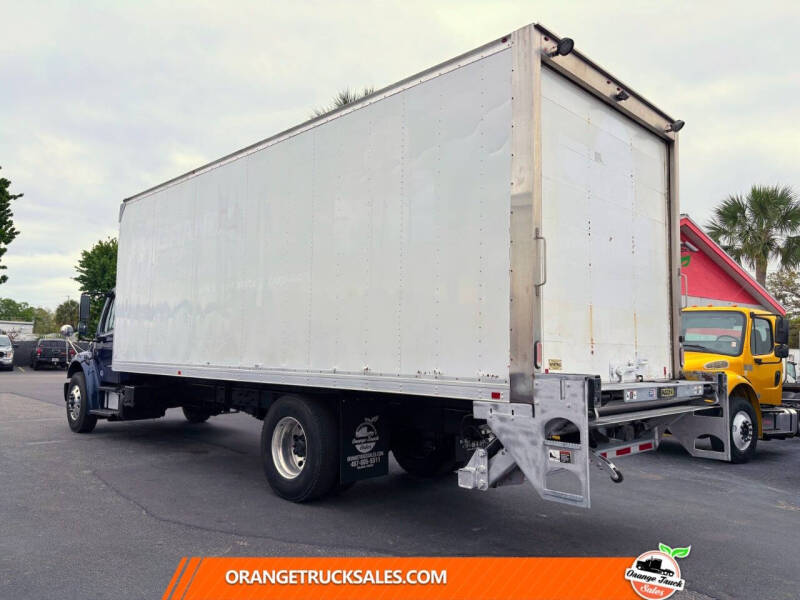 2020 Freightliner M2 106