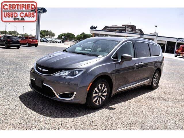 2020 Chrysler Pacifica for sale at South Plains Autoplex by RANDY BUCHANAN in Lubbock TX