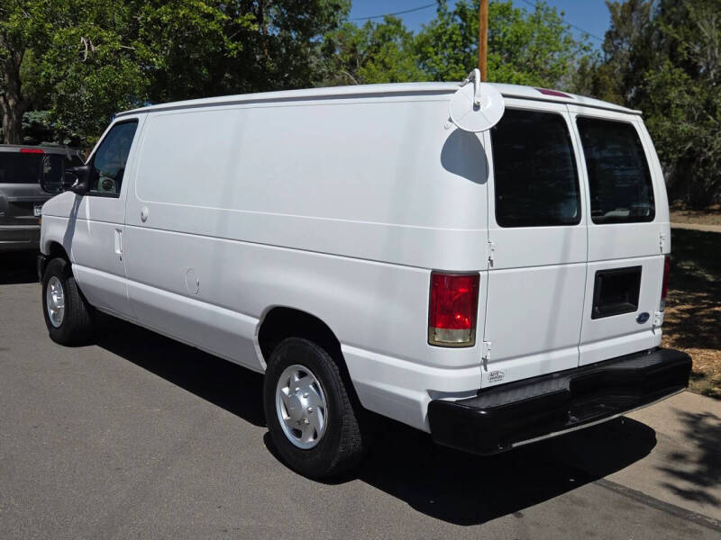 2011 Ford E-Series E-250