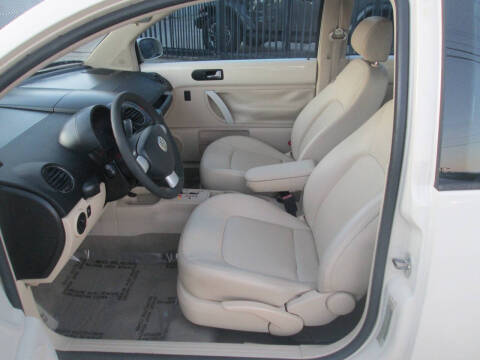 2007 Volkswagen New Beetle 2.5