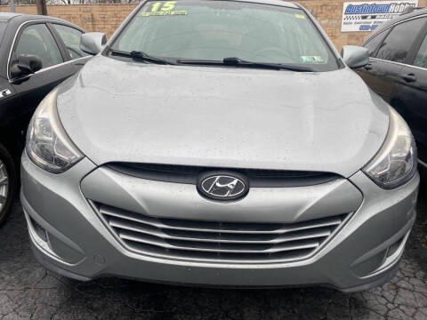 2015 Hyundai Tucson for sale at Drive Now Auto in Youngstown OH