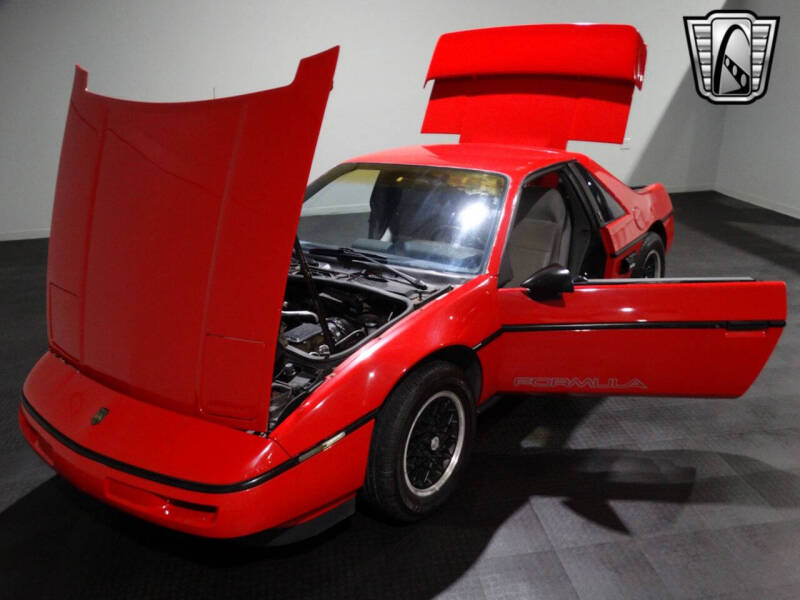 1988 Pontiac Fiero Formula