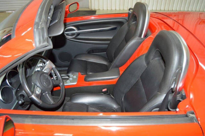 2004 Chevrolet SSR LS