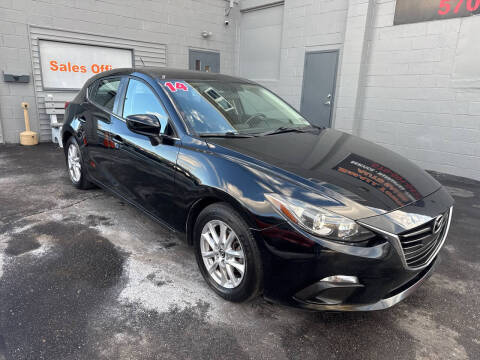 2014 Mazda MAZDA3 i Touring