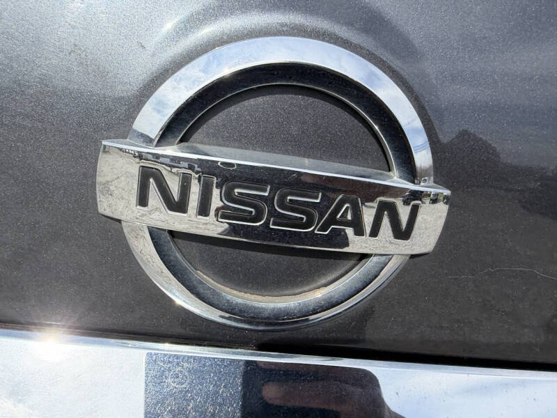 2010 Nissan Pathfinder SE