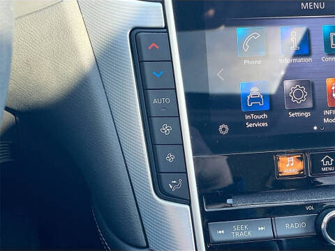 2023 Infiniti Q50 Luxe