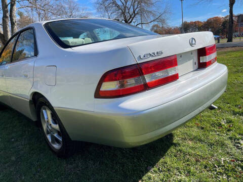 2001 Lexus ES 300
