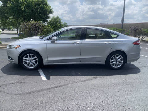2014 Ford Fusion SE