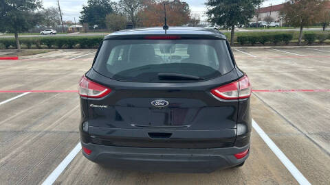 2015 Ford Escape S