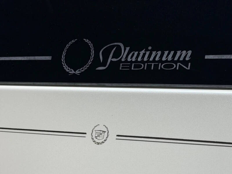 2012 Cadillac Escalade Platinum Edition