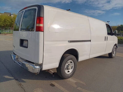 2011 Chevrolet Express 2500