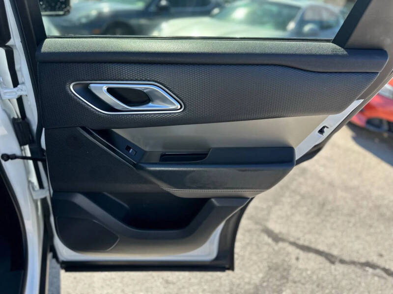 2018 Land Rover Range Rover Velar D180 S