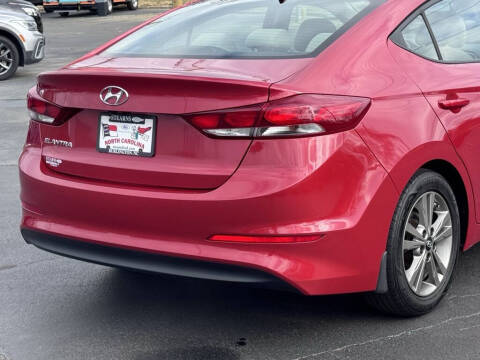 2018 Hyundai Elantra