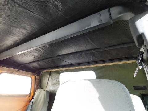 1999 AM General Hummer