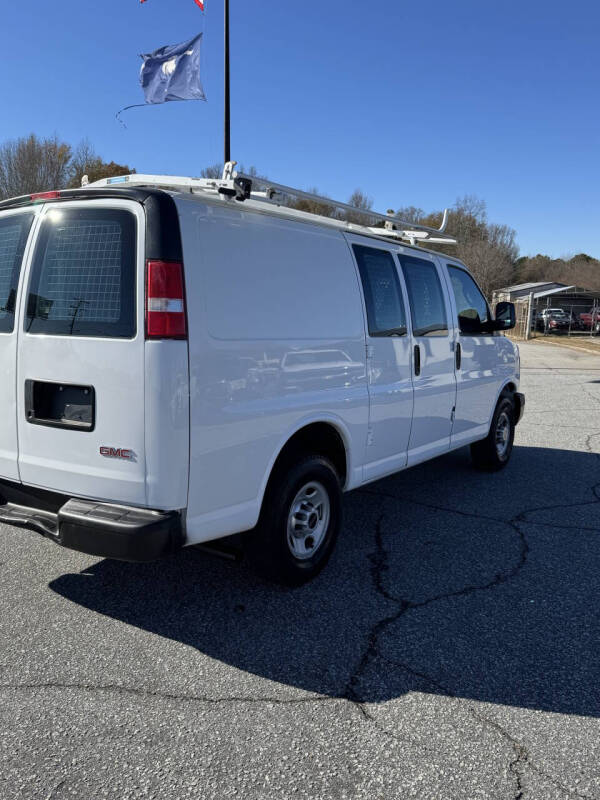 2016 GMC Savana 3500