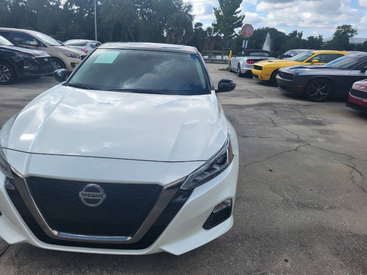 2020 Nissan Altima for sale at FAMILY AUTO BROKERS in Longwood, FL