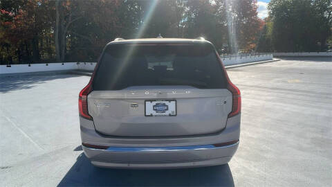 2026 Volvo XC90 B5 Core