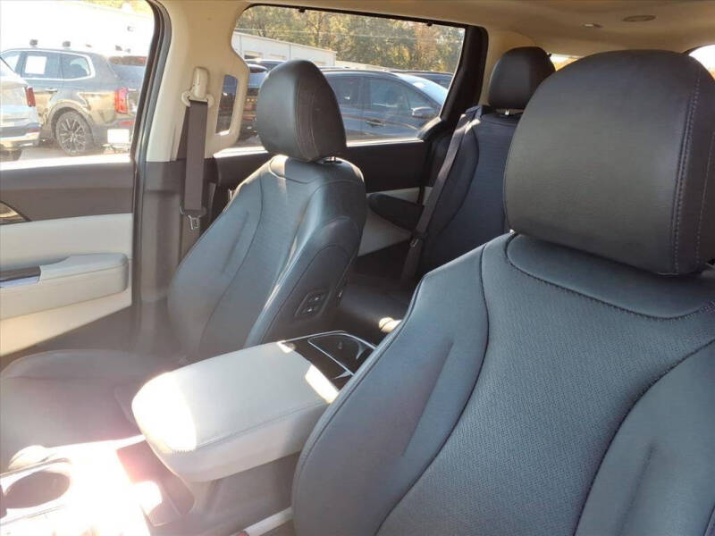 2023 Kia Carnival SX Prestige