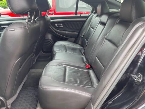 2016 Ford Taurus SEL