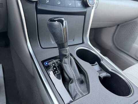 2016 Toyota Camry XSE