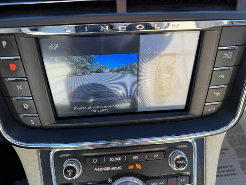 2017 Lincoln Continental Reserve