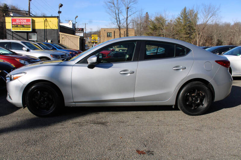 2017 Mazda MAZDA3 Sport