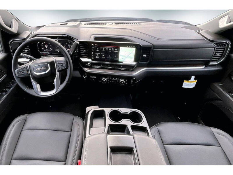 2025 GMC Sierra 3500HD