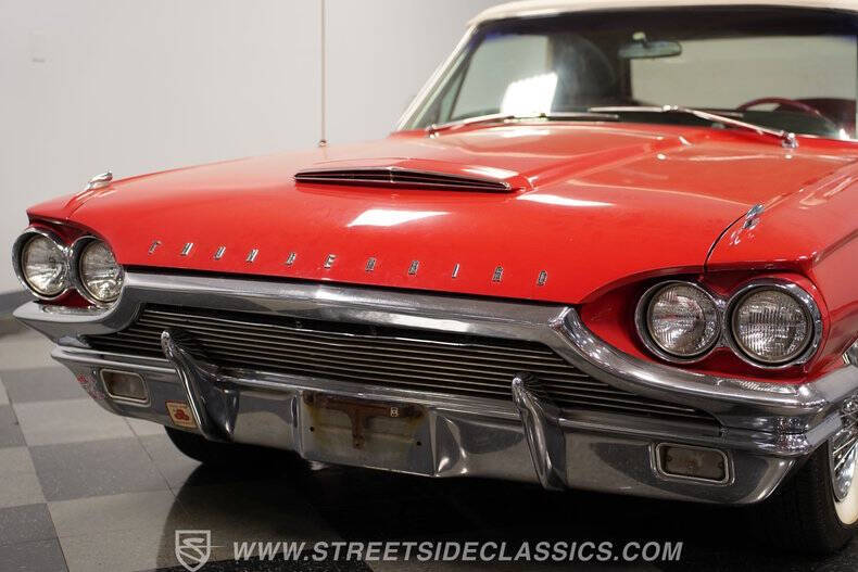 1964 Ford Thunderbird
