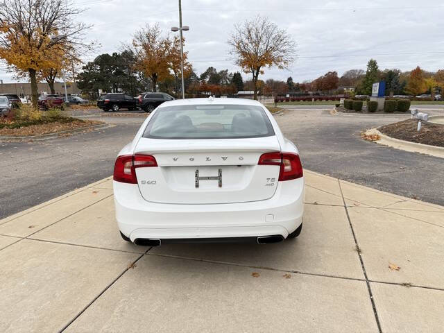 2016 Volvo S60 T5 Premier