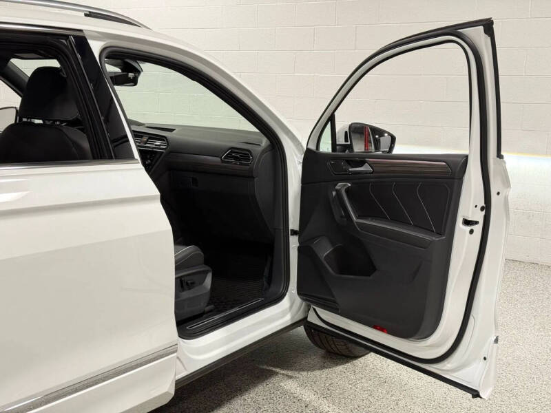2024 Volkswagen Tiguan SEL R-Line 4Motion