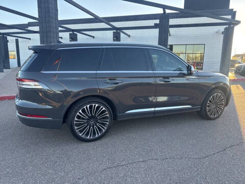 2022 Lincoln Aviator Black Label