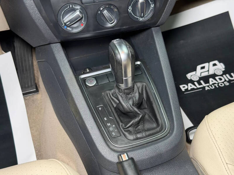 2016 Volkswagen Jetta