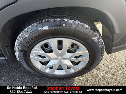 2024 Toyota Corolla Cross L